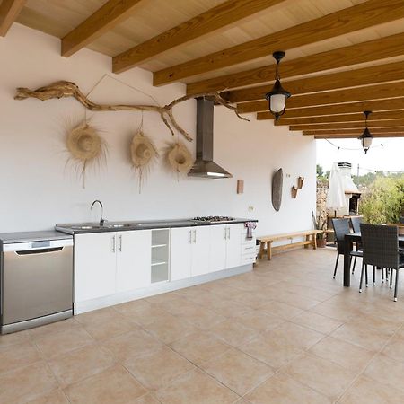 אלקודיה Villa Mestral מראה חיצוני תמונה